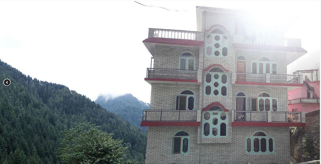 Moksha Hotel Kasol Eksteriør billede